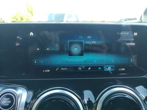 2021 Mercedes-Benz GLB GLB 250 4MATIC