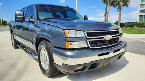 2007 Chevrolet Silverado 1500 Classic for sale at JULIANO'S GARAGE AUTO SALES in Ocoee FL