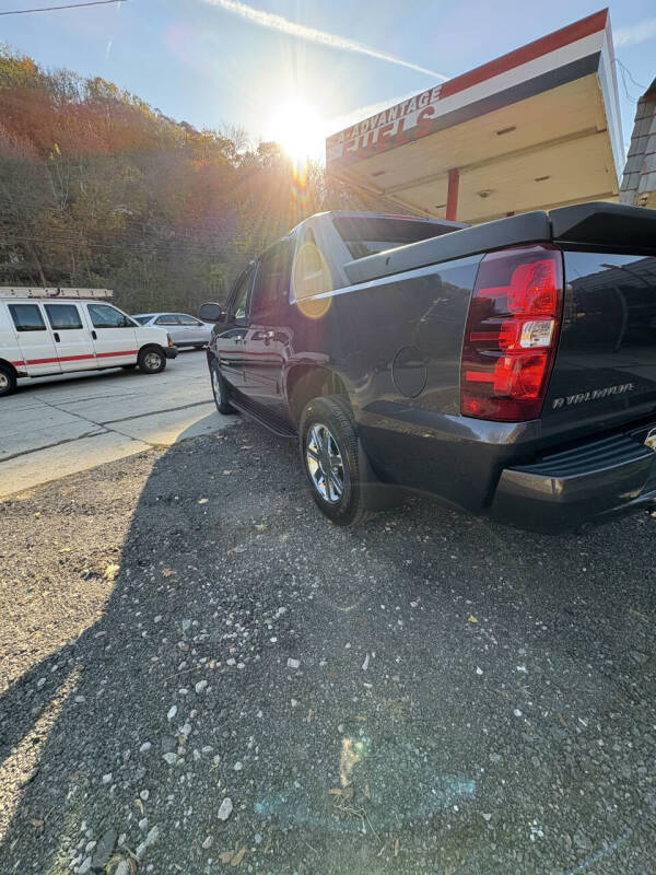 2010 Chevrolet Avalanche LT