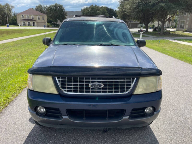 2004 Ford Explorer XLT