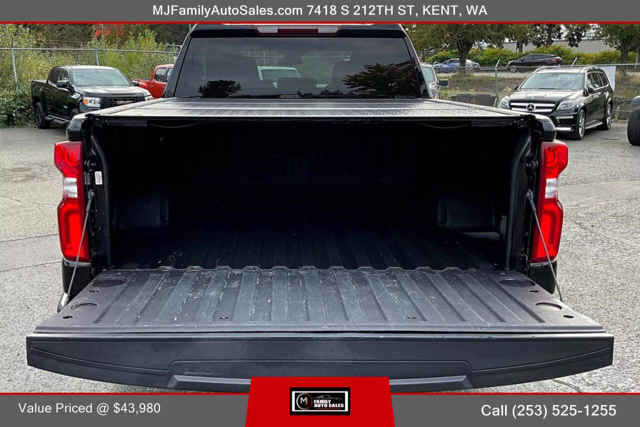 2022 Chevrolet Silverado 1500 for sale at MJ FAMILY AUTO SALES in Kent, WA