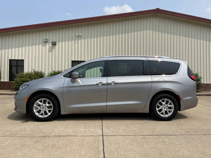 2021 Chrysler Pacifica Touring L