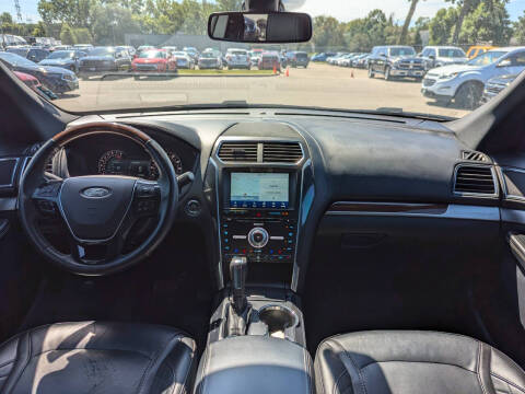 2018 Ford Explorer Platinum