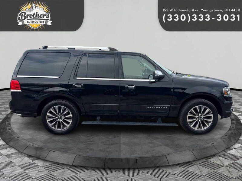 2016 Lincoln Navigator Select