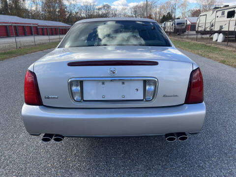 2004 Cadillac Professional CH