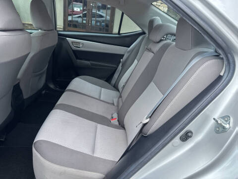 2018 Toyota Corolla LE