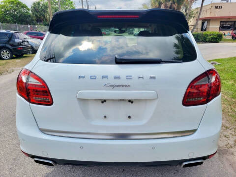 2012 Porsche Cayenne Tiptronic
