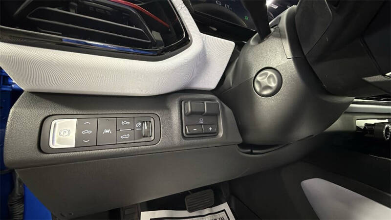 2025 Chevrolet Silverado EV RST