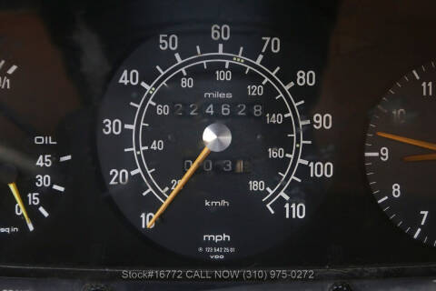 1977 Mercedes-Benz 300-Class