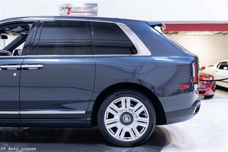2019 Rolls-Royce Cullinan 10