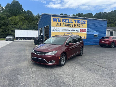 2020 Chrysler Pacifica Touring L Plus