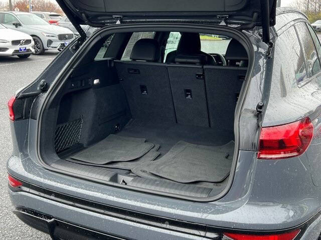 2025 Audi SQ6 e-tron quattro Prestige