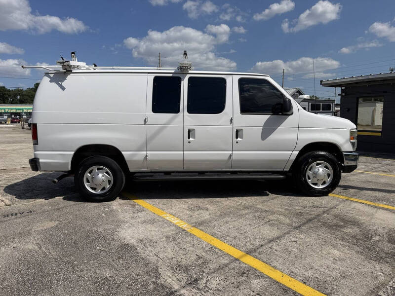 2013 Ford E-Series