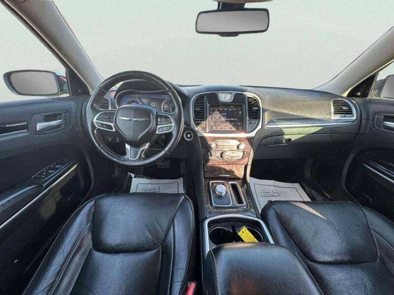 2019 Chrysler 300 Limited
