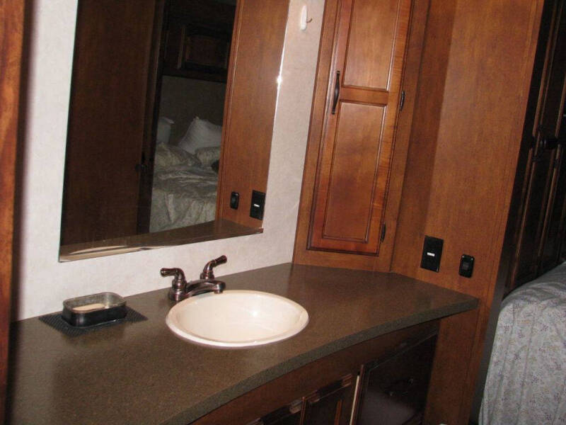 2013 Ford Motorhome Chassis