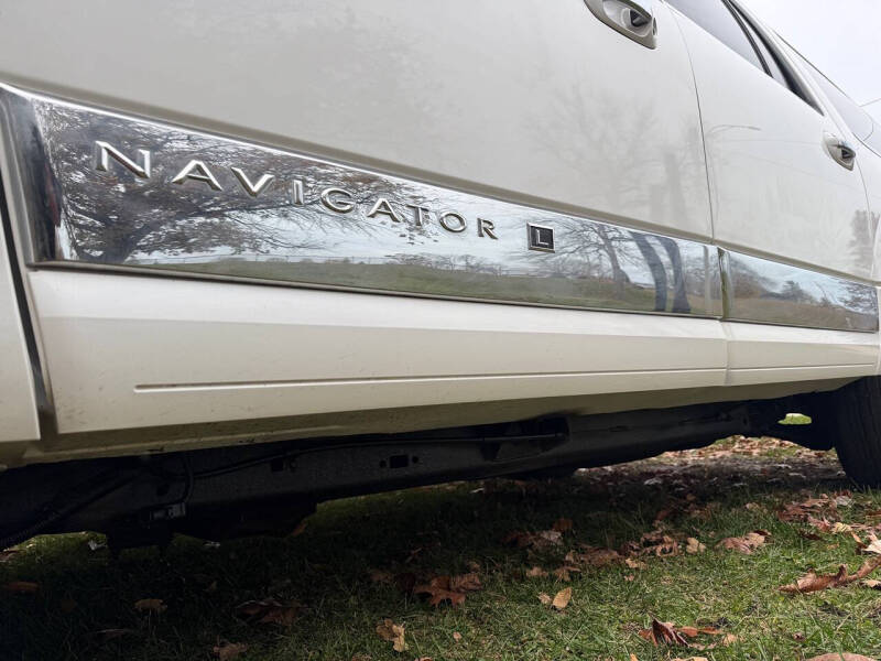 2012 Lincoln Navigator L