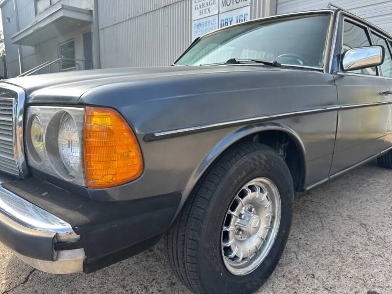 1984 Mercedes-Benz 300-Class 300 TD