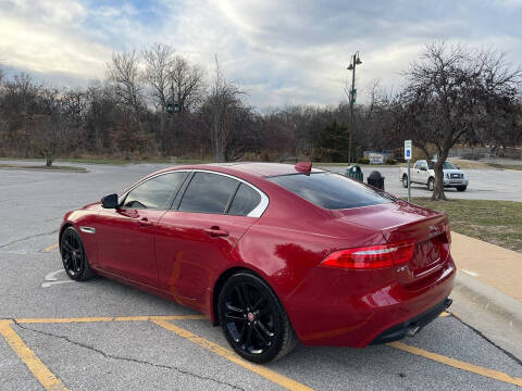 2017 Jaguar XE 35t Premium