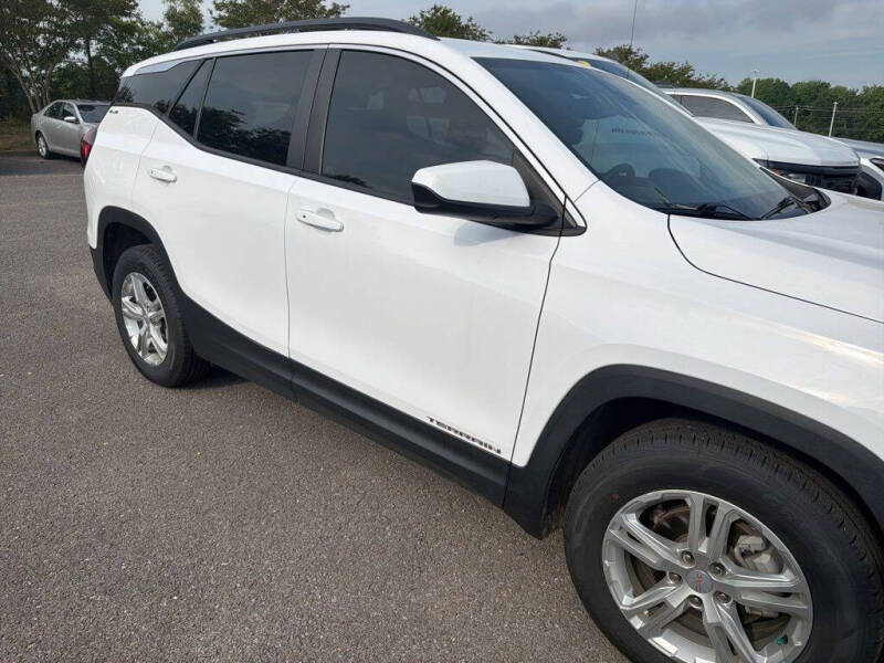 2022 GMC Terrain SLE