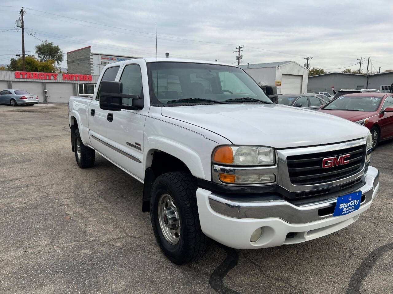 2003 GMC Sierra 2500HD for sale at Starcity Motors LLC in Garden City, ID