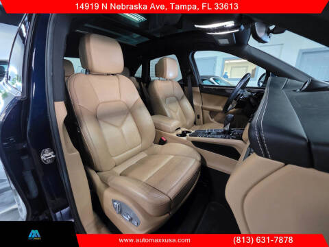 2017 Porsche Macan S