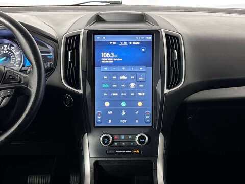 2023 Ford Edge SE