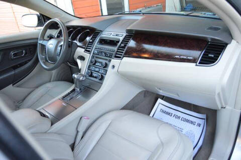 2011 Ford Taurus SEL