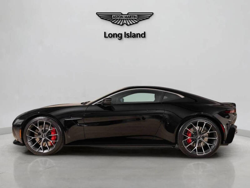 2025 Aston Martin Vantage