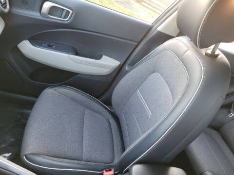 2023 Hyundai Venue Limited