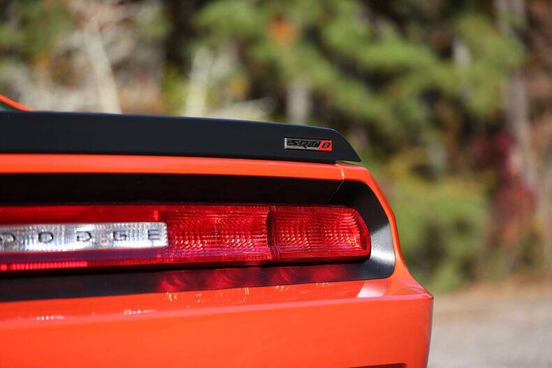 2008 Dodge Challenger SRT8