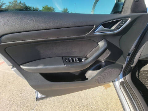 2018 Audi Q3 2.0T Premium Plus