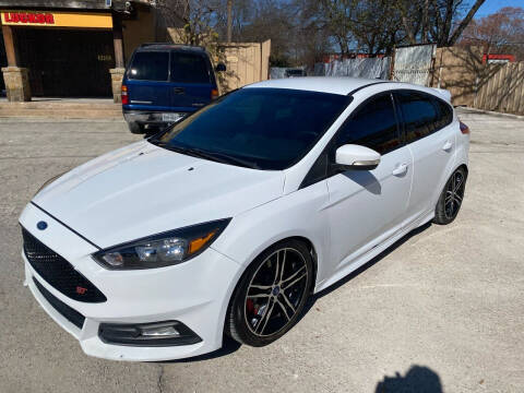 2016 Ford Focus for sale at LUCKOR AUTO in San Antonio TX