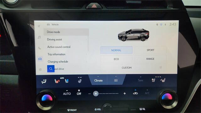 2023 Lexus RZ 450e Luxury