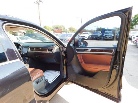 2016 Volkswagen Touareg