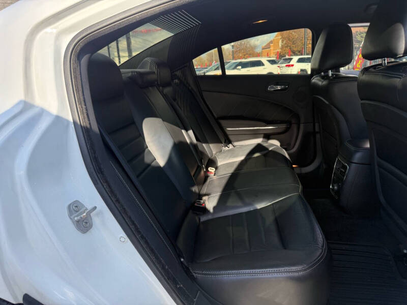 2014 Dodge Charger R/T Plus