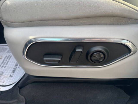 2024 Jeep Wagoneer