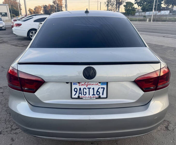 2014 Volkswagen Passat 1.8T Wolfsburg Edition PZEV