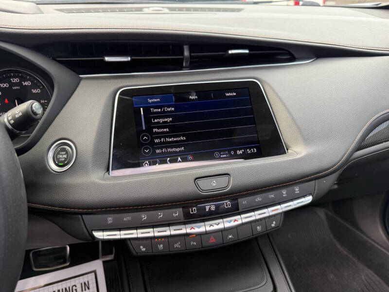 2022 Cadillac XT4 Sport
