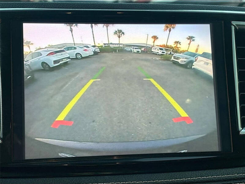 2021 Chrysler Pacifica Hybrid Limited