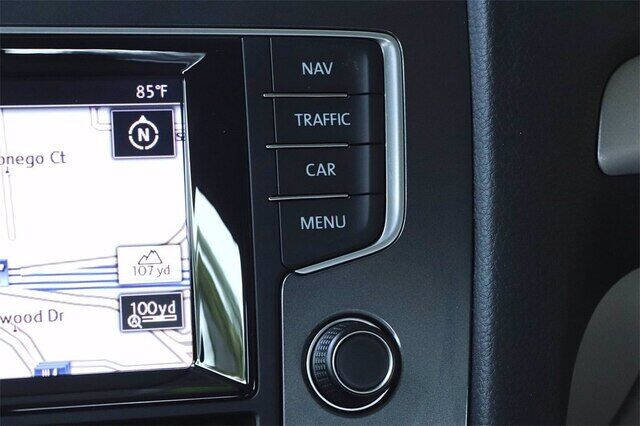 2015 Volkswagen e-Golf SEL Premium