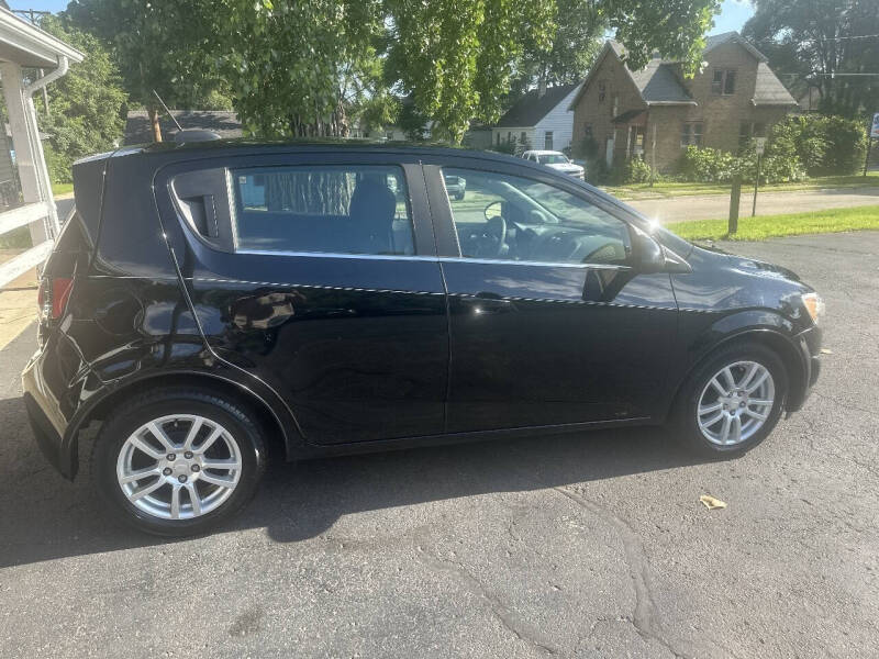 2016 Chevrolet Sonic LT Auto