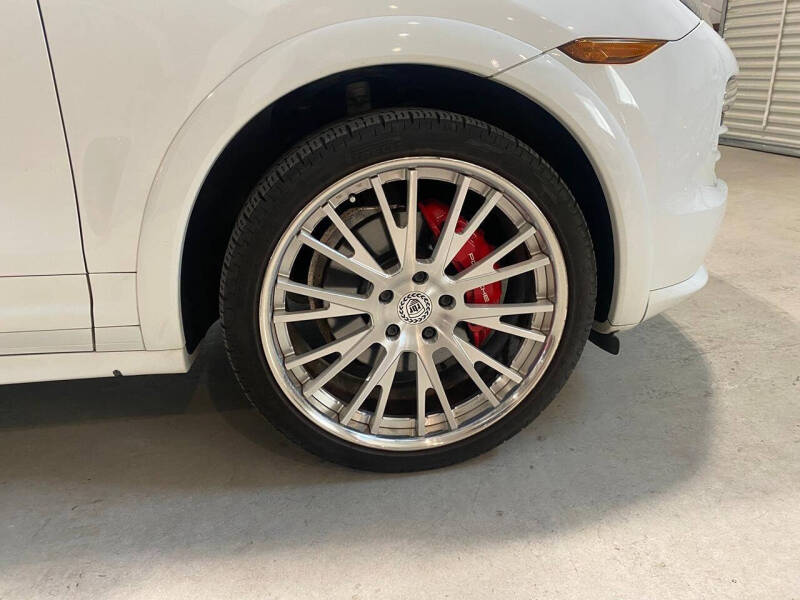 2012 Porsche Cayenne Tiptronic