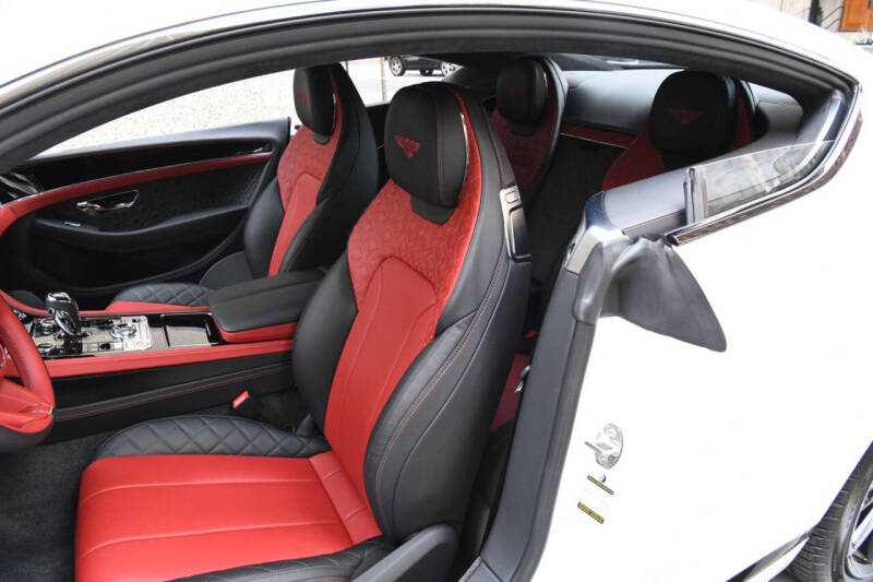 2022 Bentley Continental GT V8