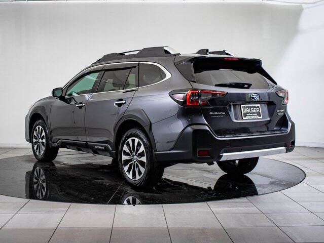 2025 Subaru Outback Touring