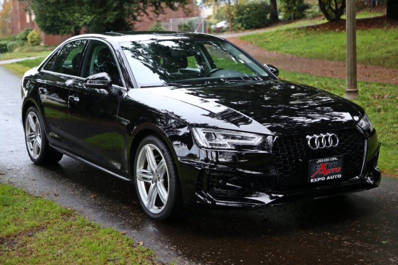 2018 Audi A4 2.0T quattro Premium Plus