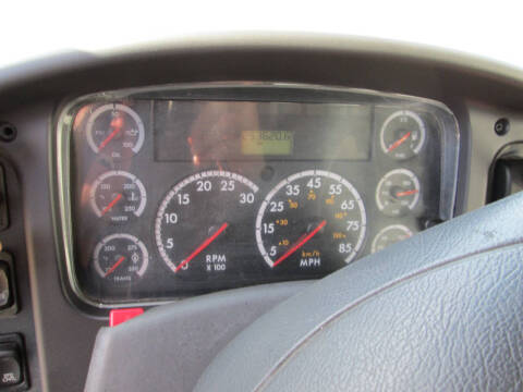 2007 Freightliner Business class M2