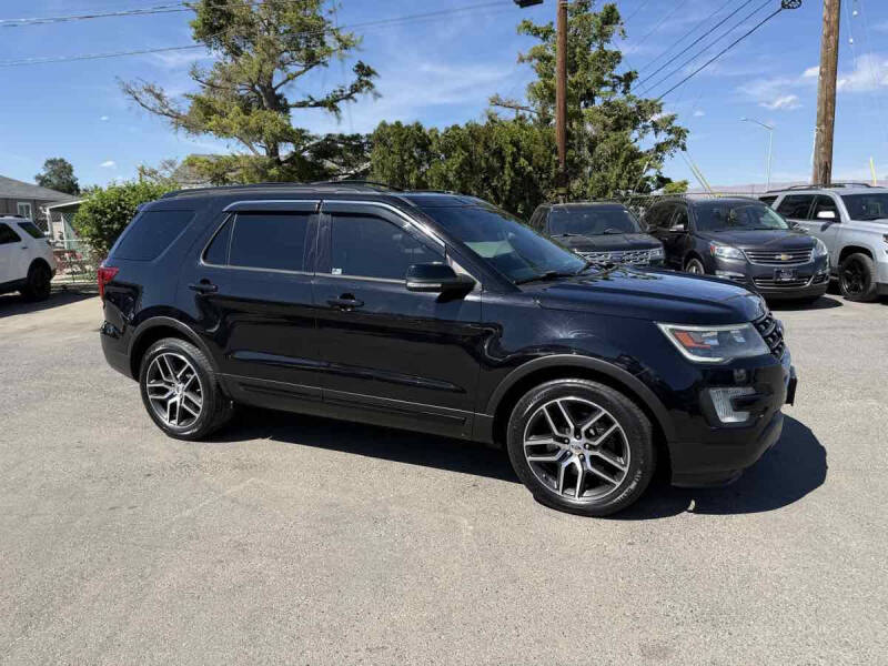 2016 Ford Explorer Sport