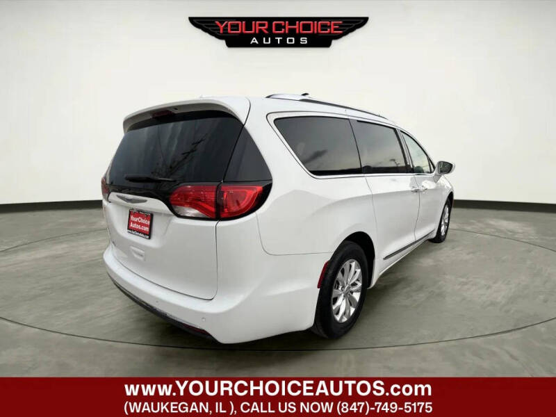 2018 Chrysler Pacifica Touring L