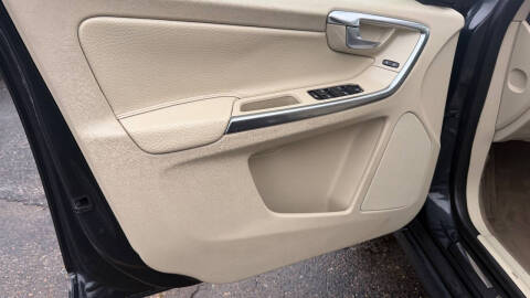 2014 Volvo XC60 3.2 Premier Plus