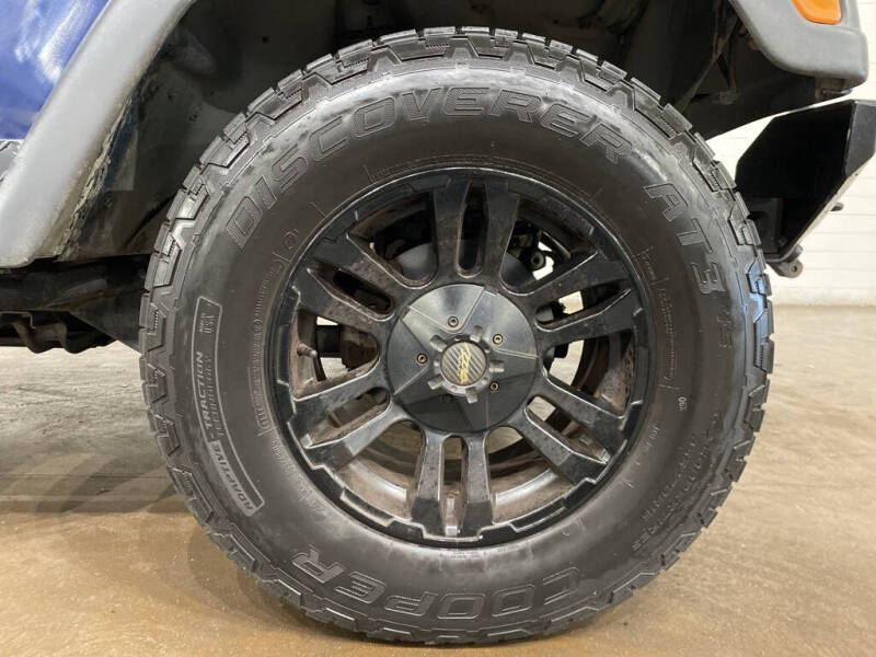 2004 Jeep Wrangler X